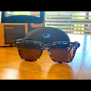 Costa Del Mar Aransas sunglasses.